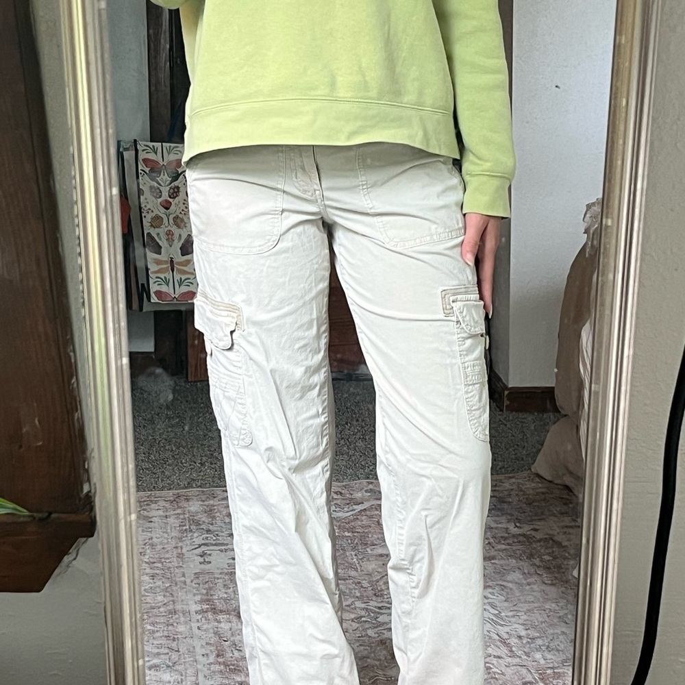 American Eagle Outfitters Cream Stretch Pants